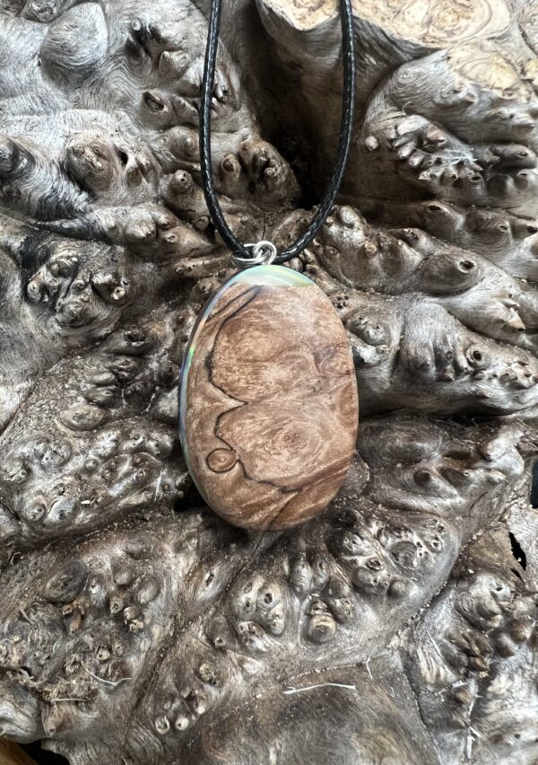wood and resin pendant - Image 3